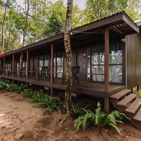Roxy Sematan Villa & Townhouse Экстерьер фото