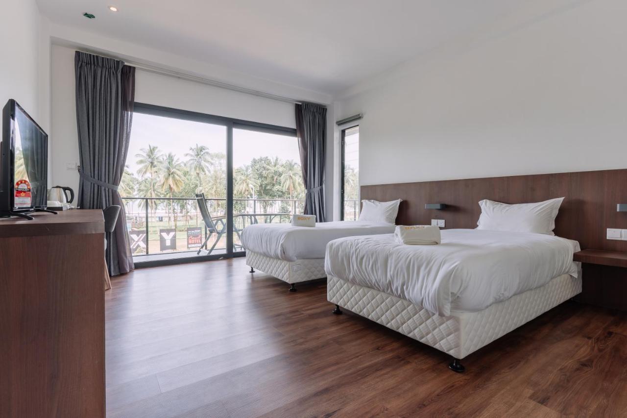 Roxy Sematan Villa & Townhouse Экстерьер фото
