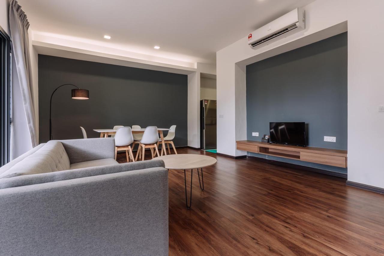 Roxy Sematan Villa & Townhouse Экстерьер фото